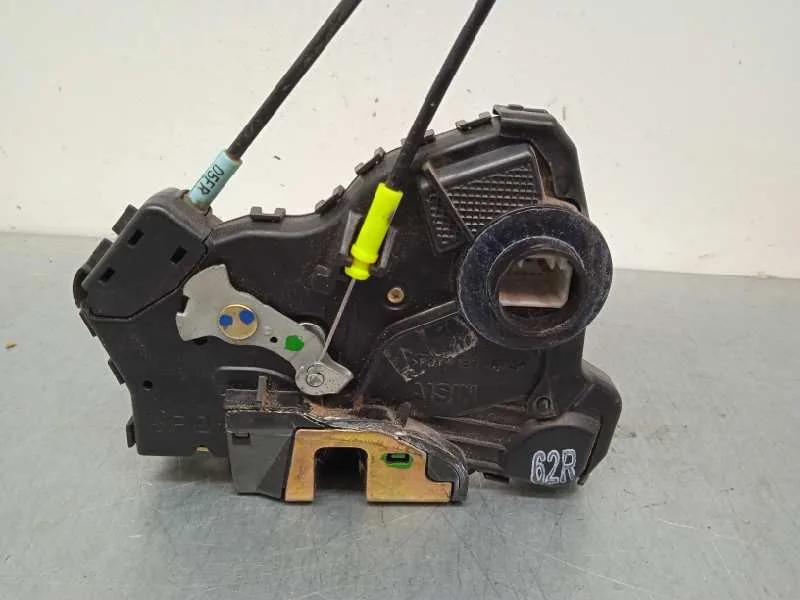 Cerradura Puerta Delantera Derecha para Toyota Corolla (E12)