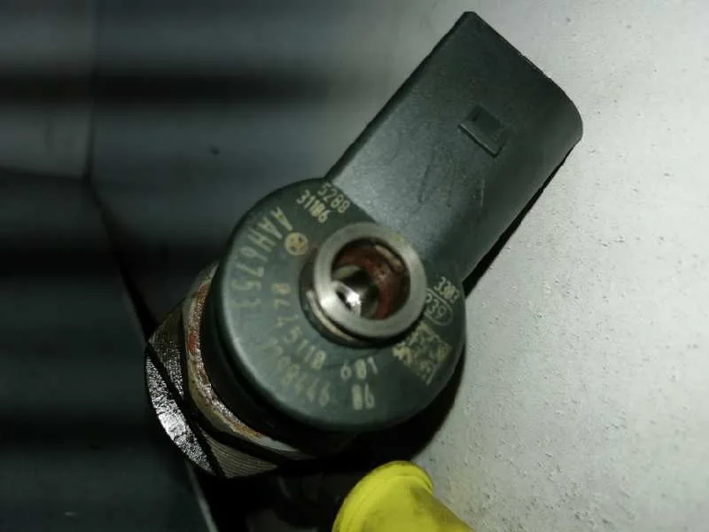 Inyector para » Otros... 3008 Iii Hybrid Motor Hn09