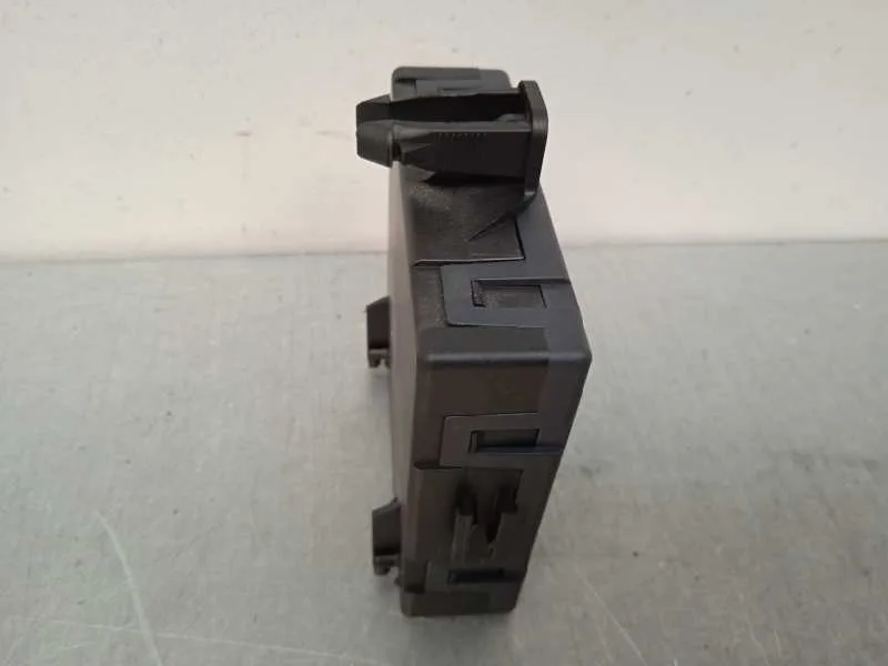 Modulo Electronico para Mercedes-Benz Clase C (W204) Familiar