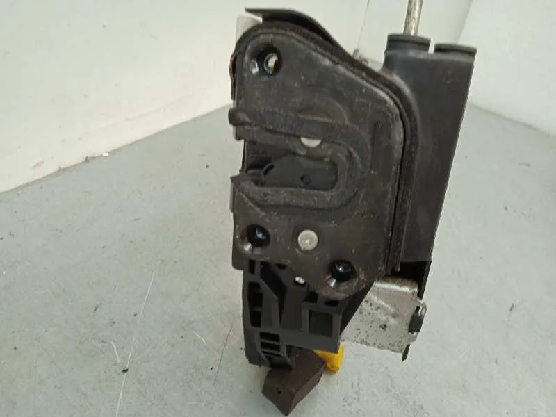 Cerradura Puerta Delantera Derecha para Kia Sportage