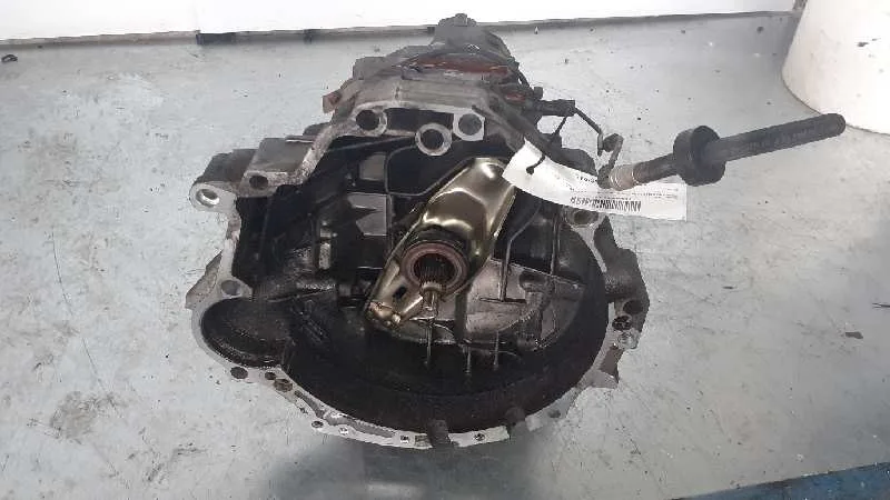 Caja Cambios para Volkswagen Passat Berlina (3B2)