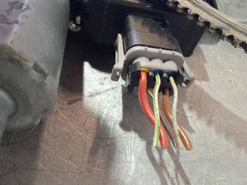 Elevalunas Delantero Izquierdo para Opel Zafira B