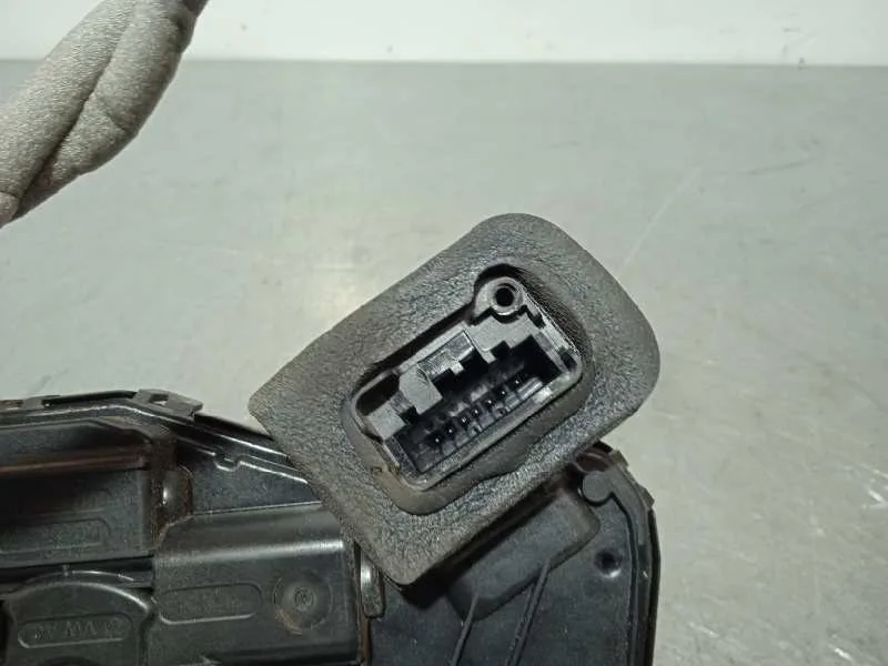 Cerradura Puerta Delantera Derecha para Seat Arona