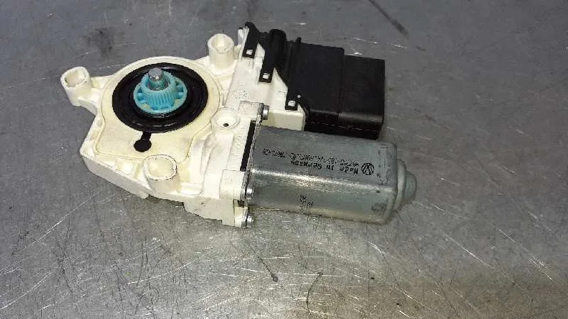 Motor Elevalunas Trasero Derecho para Volkswagen Golf V Berlina (1K1)