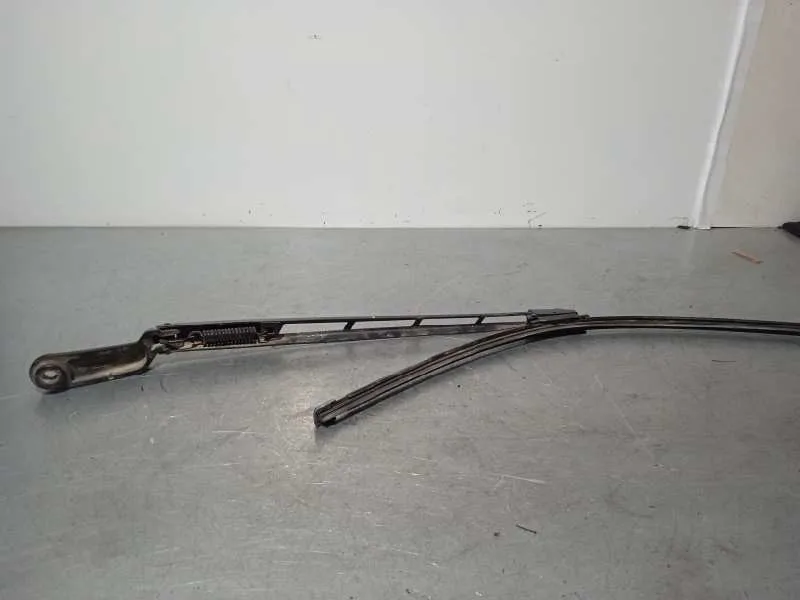 Brazo Limpia Delantero Izquierdo para Audi Q7 (4L)