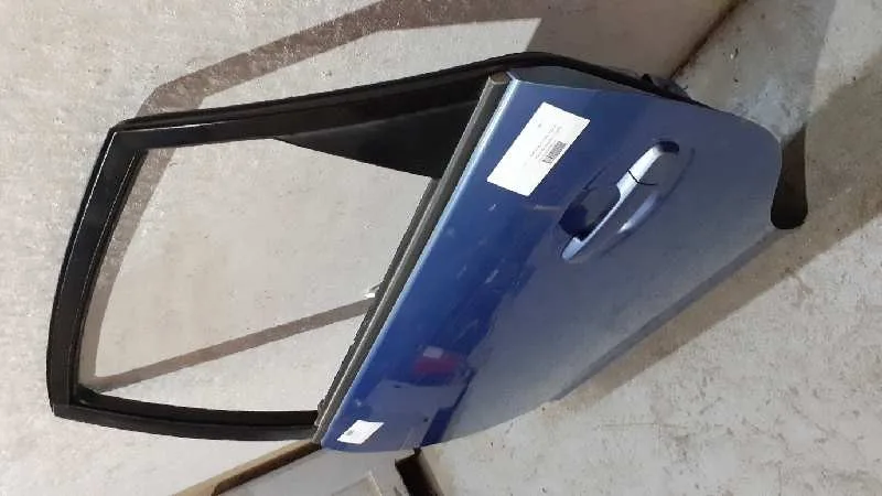Puerta Trasera Izquierda para Toyota Prius (Nhw20)