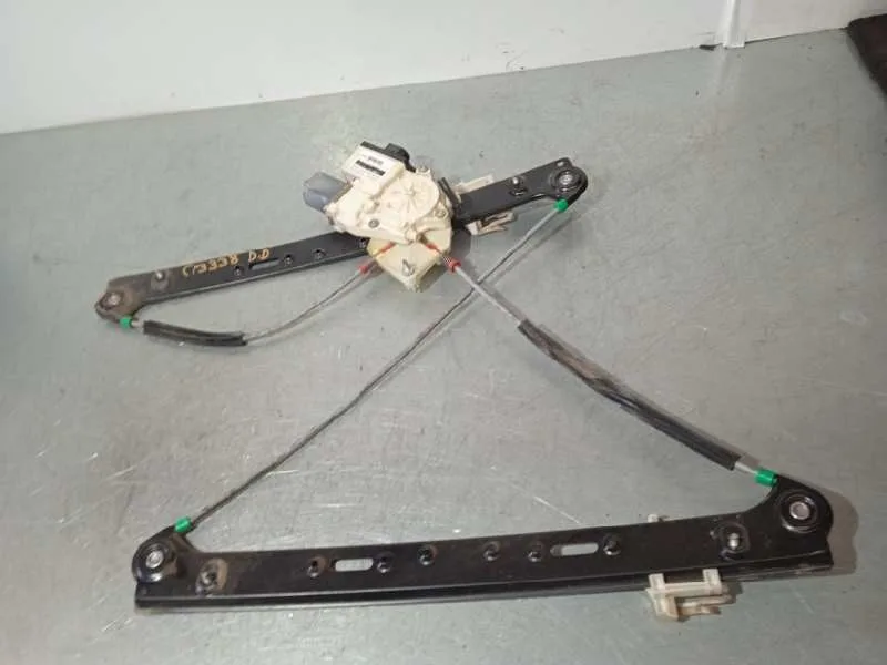Elevalunas Delantero Derecho para Bmw X3 (E83)