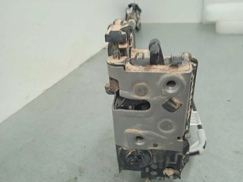 Cerradura Puerta Delantera Derecha para Peugeot 2008 (--.2013->)