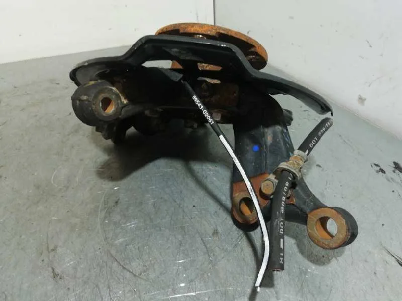 Mangueta Delantera Izquierda para Toyota Verso