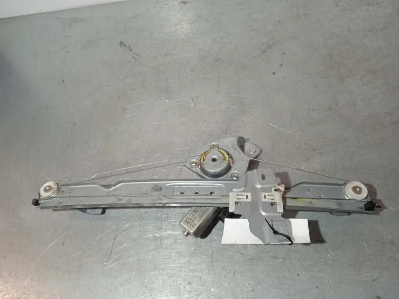 Elevalunas Delantero Derecho para Dacia Duster