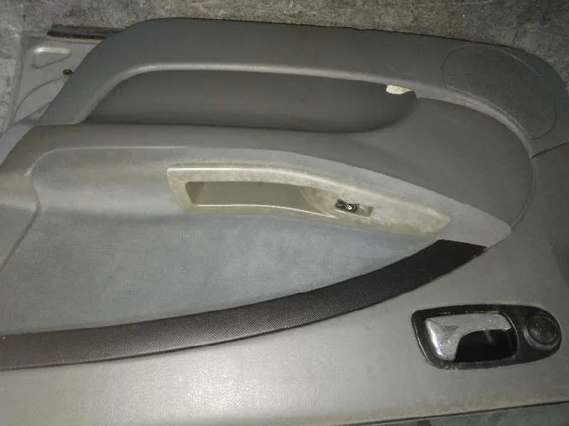 Puerta Delantera Derecha para Chevrolet Lacetti