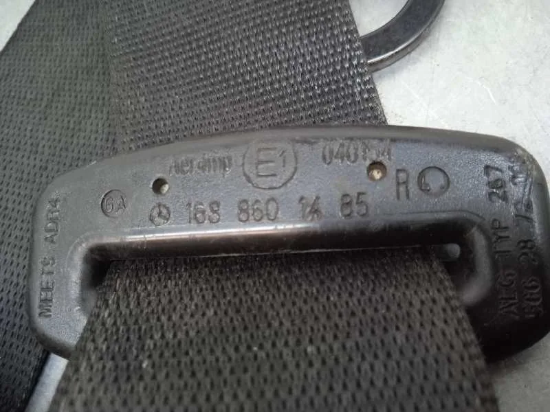 Cinturon Seguridad Delantero Derecho para Mercedes-Benz Clase A (W168)