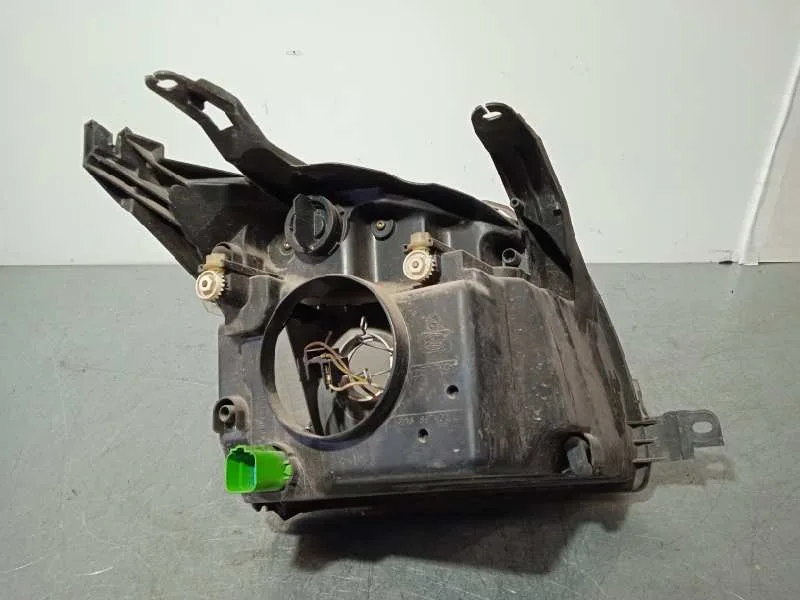 Faro Izquierdo para Ford Fusion (Cbk)