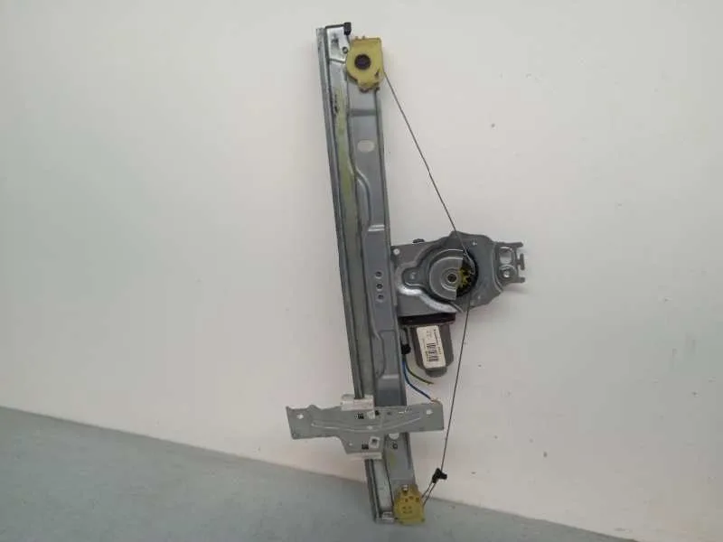 Elevalunas Delantero Derecho para Peugeot 207