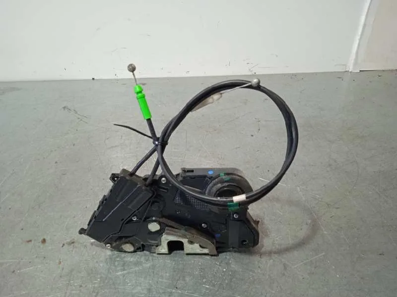 Cerradura Puerta Delantera Derecha para Toyota Prius (Nhw20)