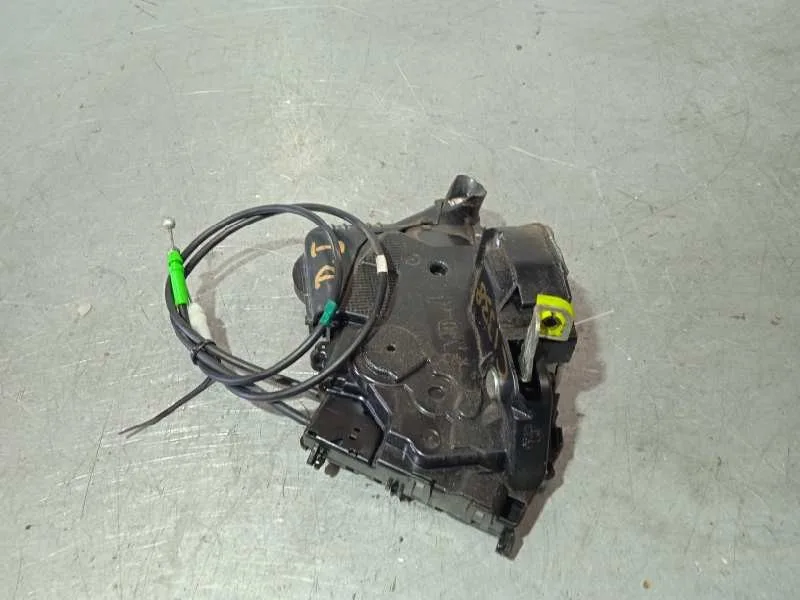 Cerradura Puerta Delantera Izquierda para Toyota Prius (Nhw20)