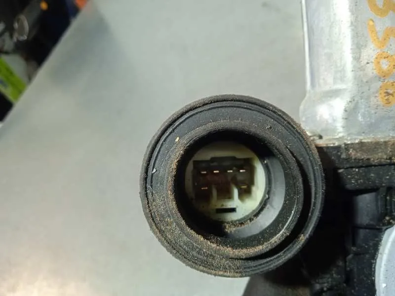 Elevalunas Delantero Derecho para Toyota Prius (Nhw20)