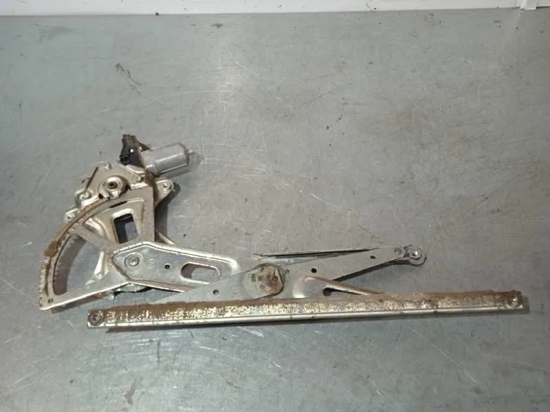 Elevalunas Delantero Izquierdo para Toyota Prius (Nhw20)