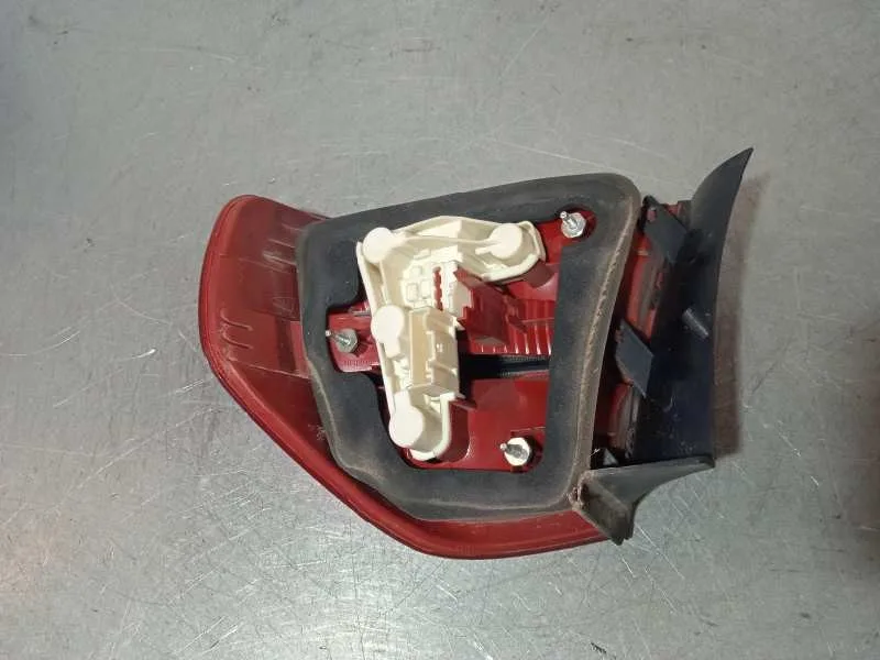 Piloto Trasero Izquierdo para Bmw Serie 3 Berlina (E90)
