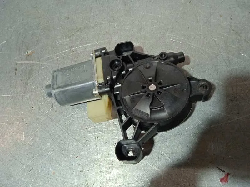Motor Elevalunas Delantero Izquierdo para Seat Leon (5F1)