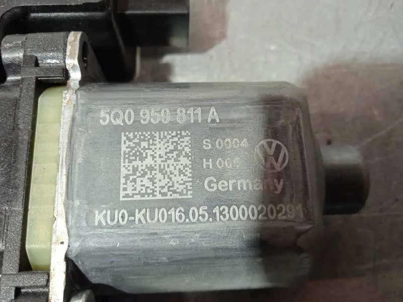 Motor Elevalunas Trasero Izquierdo para Seat Leon (5F1)