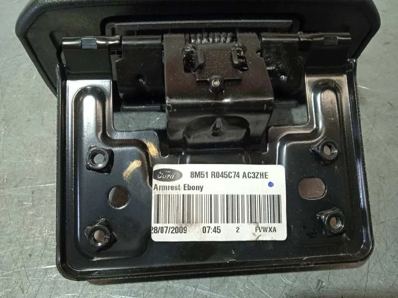 Apoyabrazos Central para Ford Focus Lim. (Cb4)