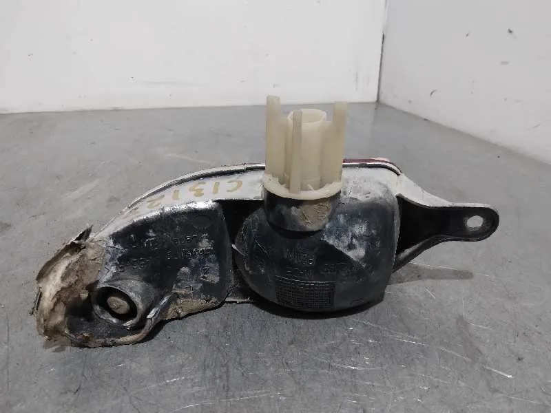 Piloto Trasero Izquierdo Paragolpes para Opel Corsa C