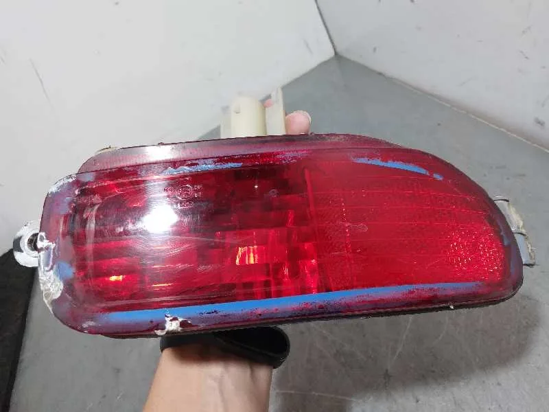 Piloto Trasero Izquierdo Paragolpes para Opel Corsa C