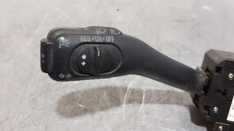 Mando Multifuncion para Seat Toledo (1M2)