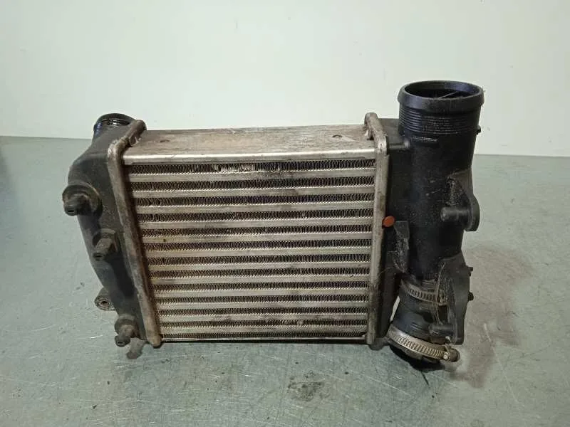 Intercooler para Audi A6 Berlina (4F2)