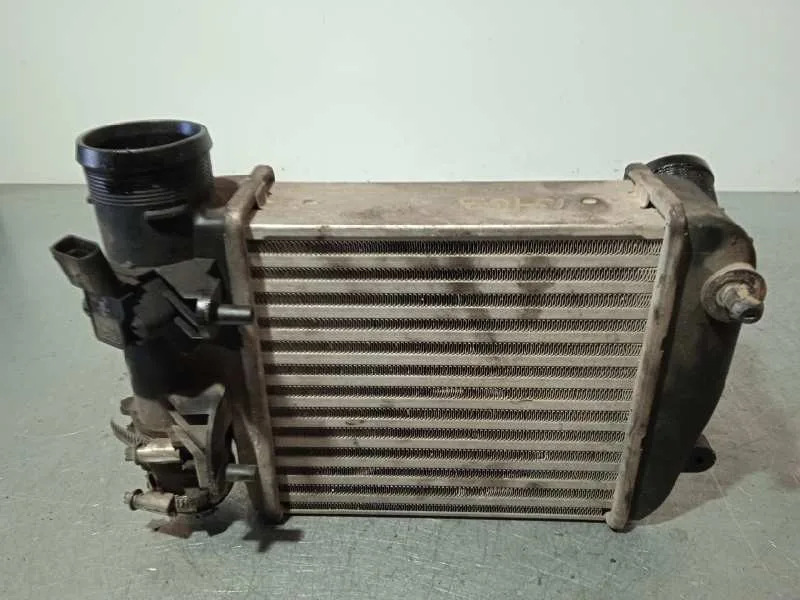 Intercooler para Audi A6 Berlina (4F2)
