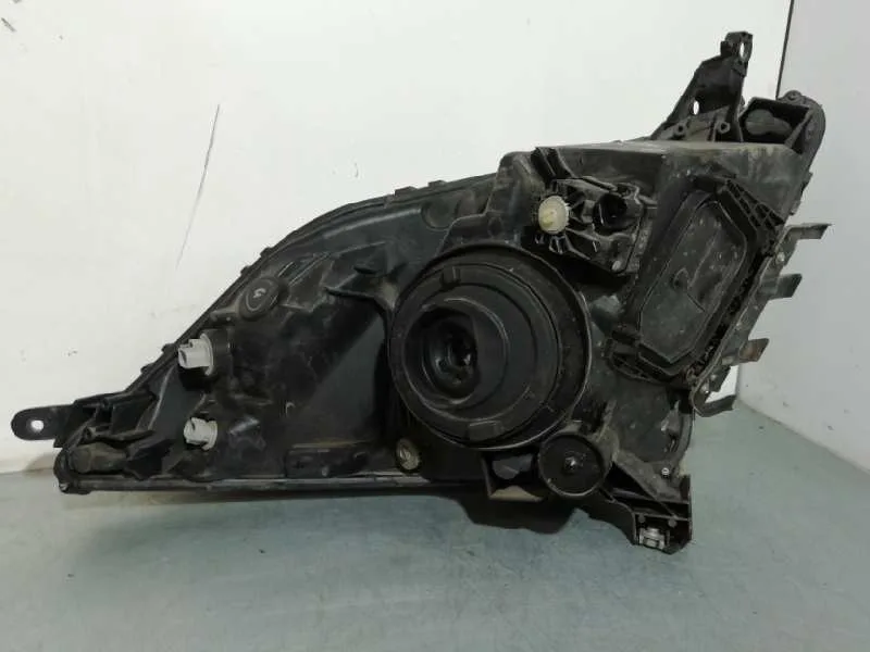 Faro Izquierdo para Toyota Prius (Nhw20)
