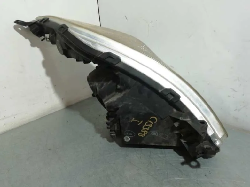 Faro Izquierdo para Toyota Prius (Nhw20)