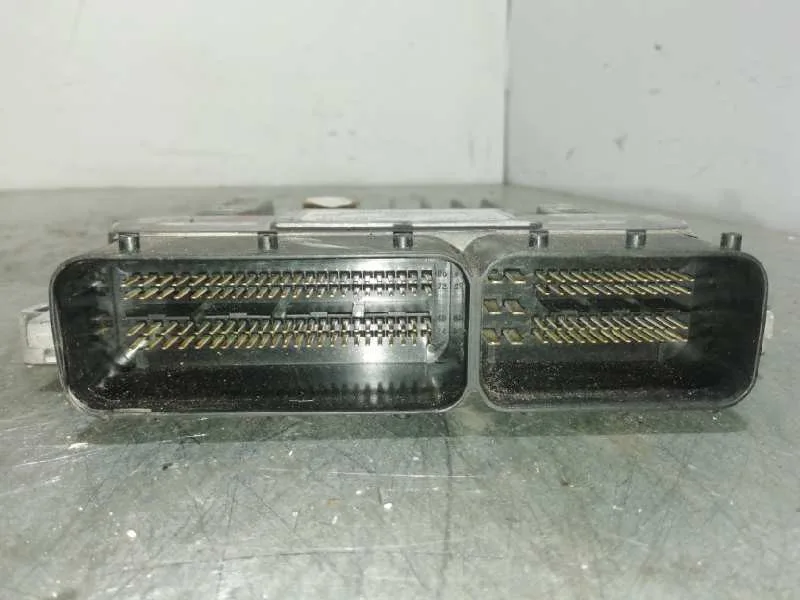 Centralita Motor Uce para Kia Cee'd