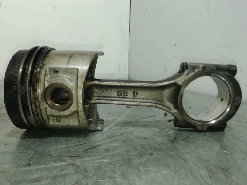 Piston para Mitsubishi L 200 (K6/7)