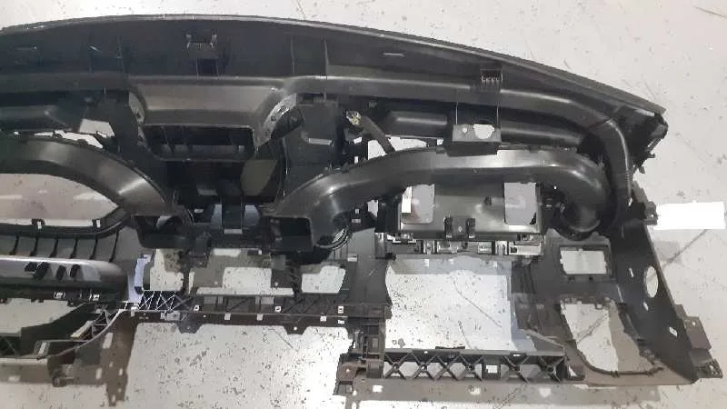 Salpicadero para Renault Master Kipper Doka