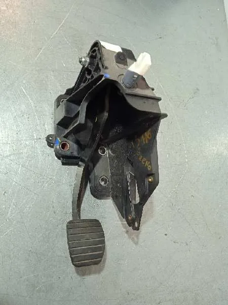 Pedal Freno para Renault Master Kipper Doka