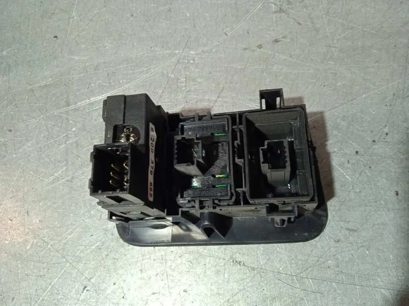 Interruptor para Renault Master Kipper Doka