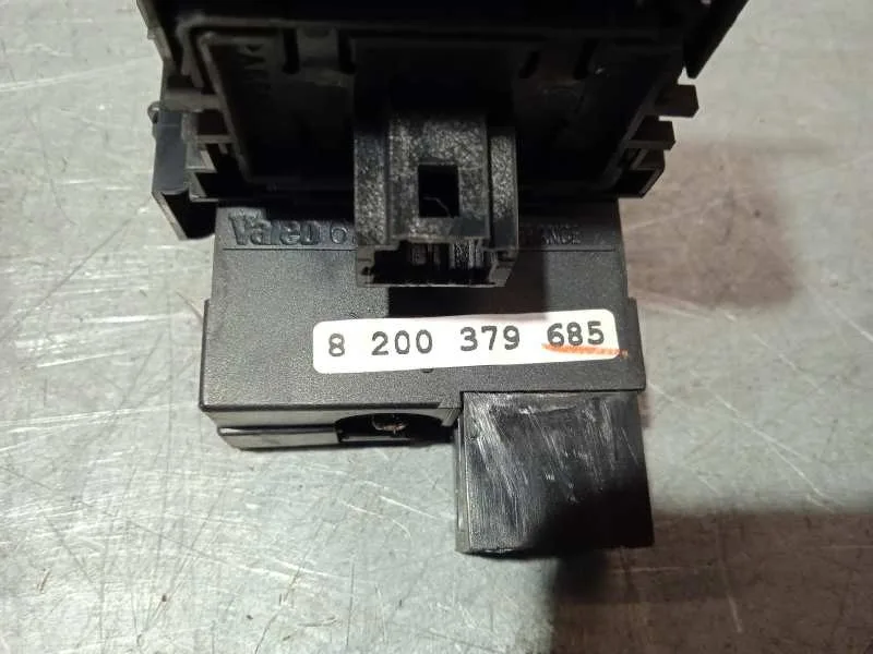 Interruptor para Renault Master Kipper Doka
