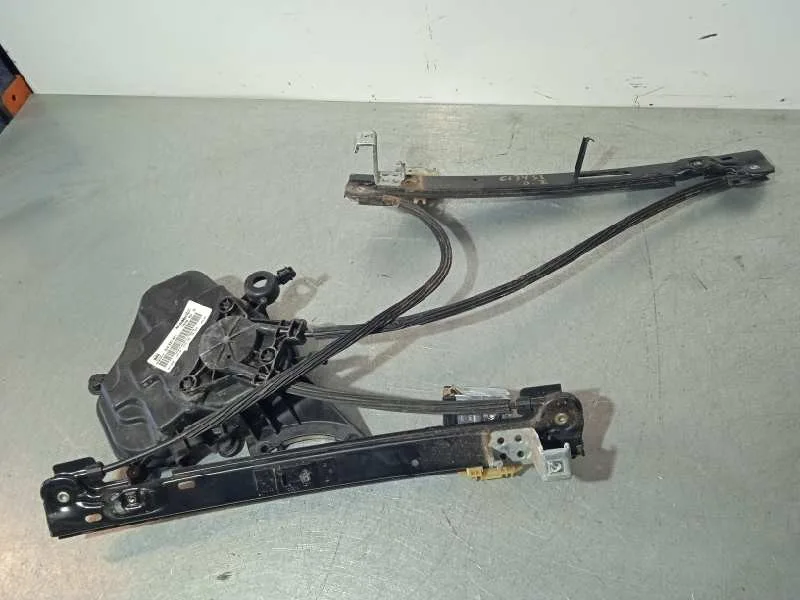 Elevalunas Delantero Izquierdo para Seat Ibiza (6J5)
