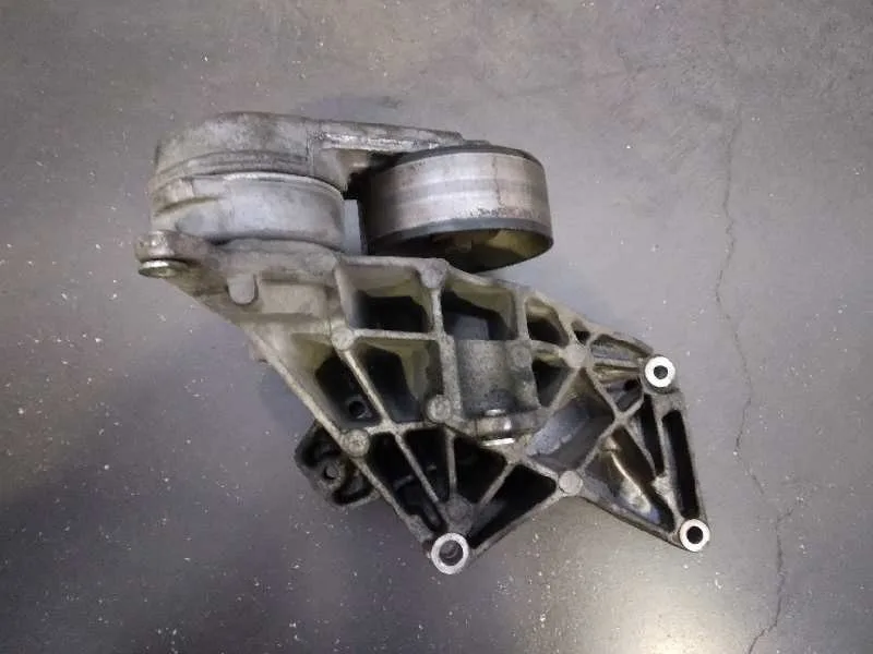 Soporte Alternador para Land Rover Discovery
