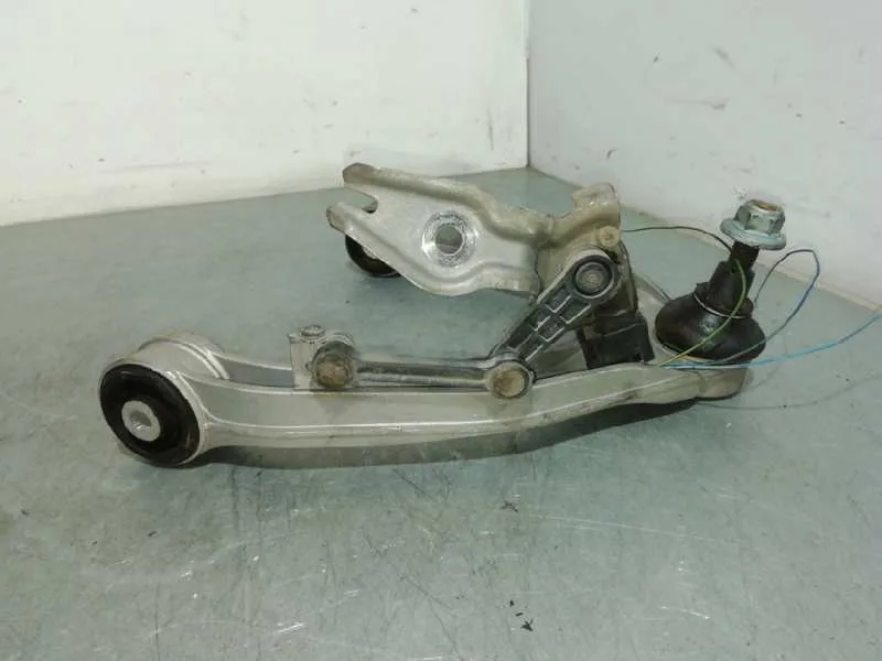 Brazo Suspension Superior Delantero Izquierdo para Volkswagen Touareg (7La)