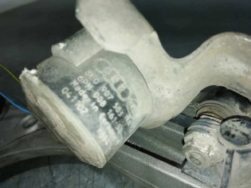 Brazo Suspension Superior Delantero Izquierdo para Volkswagen Touareg (7La)