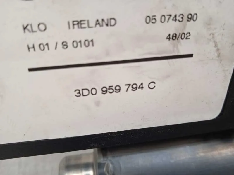 Motor Elevalunas Trasero Derecho para Volkswagen Touareg (7La)