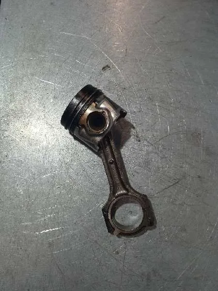 Piston para Kia Cee'd