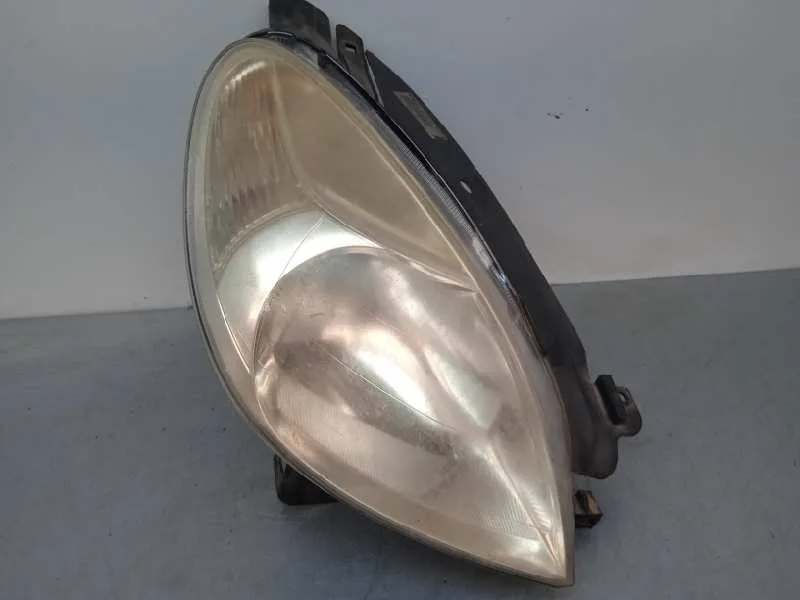 Faro Derecho para Citroën Xsara Picasso
