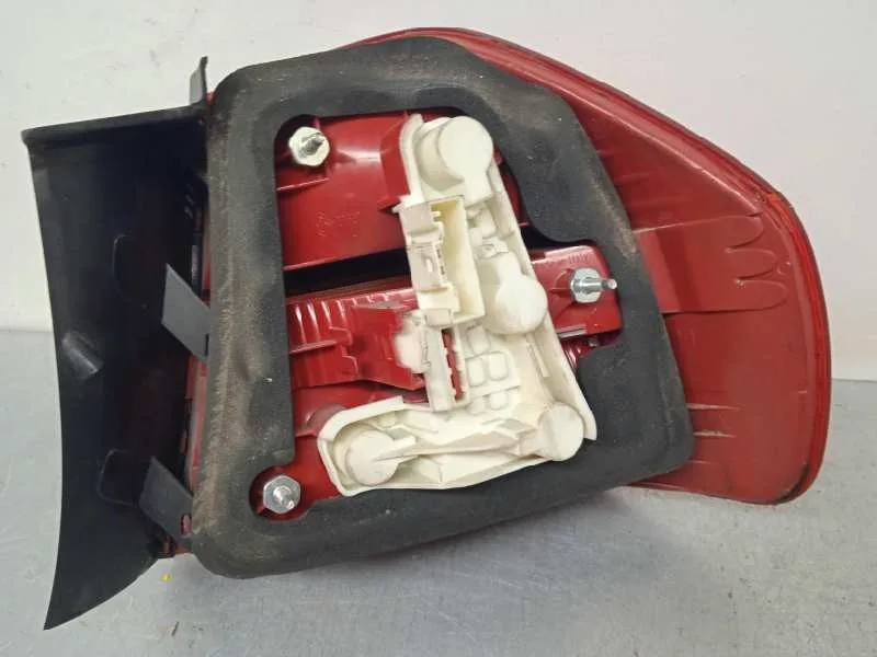 Piloto Trasero Izquierdo para Bmw Serie 3 Berlina (E90)
