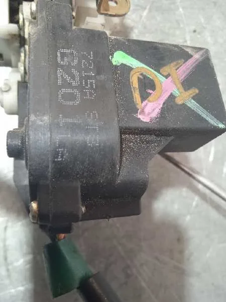 Cerradura Puerta Delantera Izquierda para Honda Civic Berlina .5 (Ma/Mb)