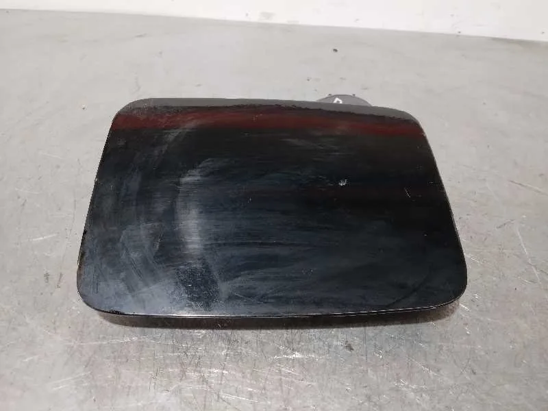 Tapa Exterior Combustible para Kia Sorento
