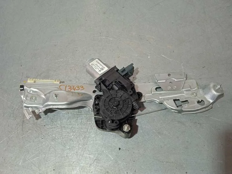 Elevalunas Trasero Derecho para Renault Megane Iv Berlina 5P